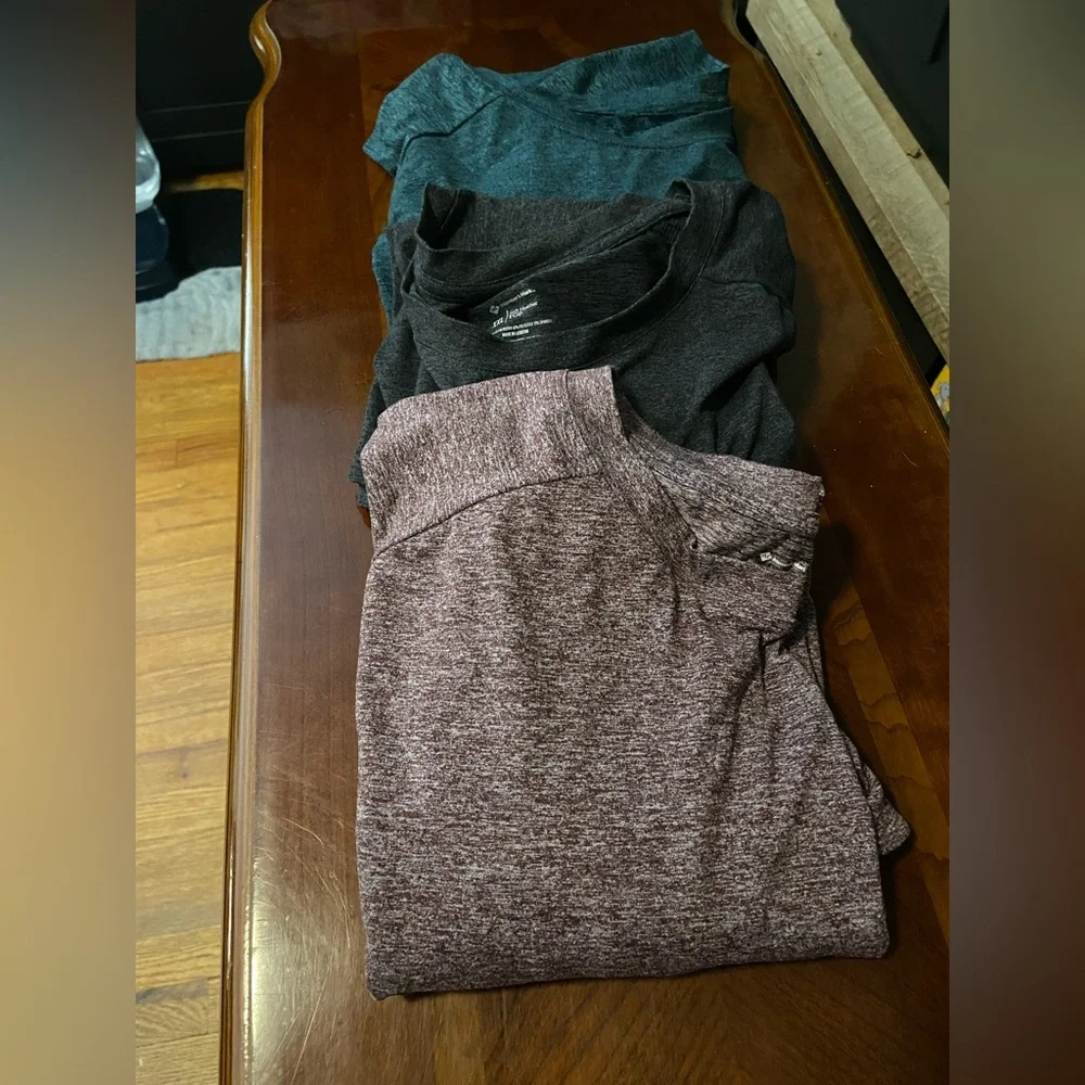 Bundle of 3 Member's Mark tees - Picture 1 of 16
